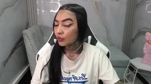 Snapshot of ashley_blum_v chatting on October 8, 2025, 8:17 pm ashley_blum_v online show from October 8, 2025, 8:17 pm