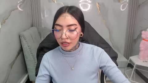 Snapshot of ashley_blum_v chatting on November 29, 2025, 1:14 pm ashley_blum_v online show from November 29, 2025, 1:14 pm