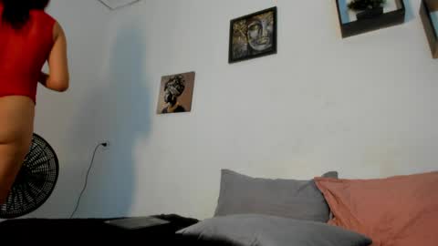 ashley_girl_queen online show from June 5, 2026, 2:45 pm