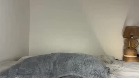 ashley online show from April 23, 2026, 12:29 pm