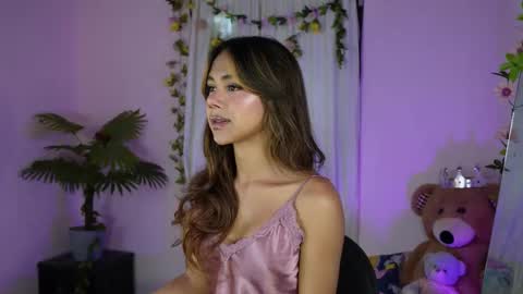 ashley_winhouse online show from May 20, 2026, 12:44 pm