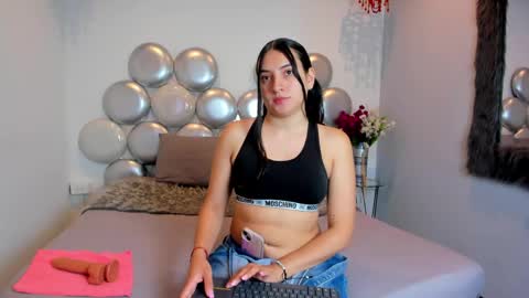 Snapshot of ashley_winterss chatting on May 13, 2026, 1:30 pm ASHLEY online show from May 13, 2026, 1:30 pm