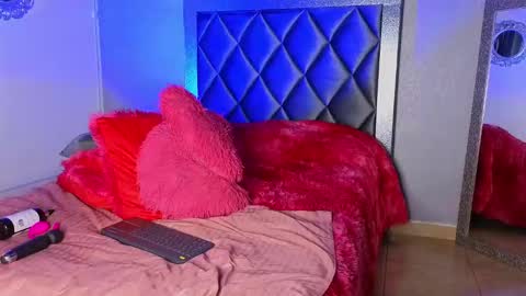 Snapshot of ashleybrend chatting on January 11, 2025, 11:56 pm CAMILA online show from January 11, 2025, 11:56 pm