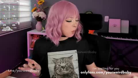 Ashlee Boox   online show from May 10, 2026, 9:31 pm