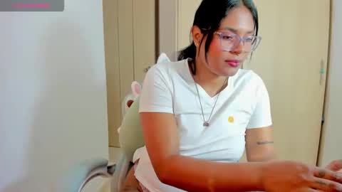 Ashley  online show from April 29, 2026, 9:10 pm