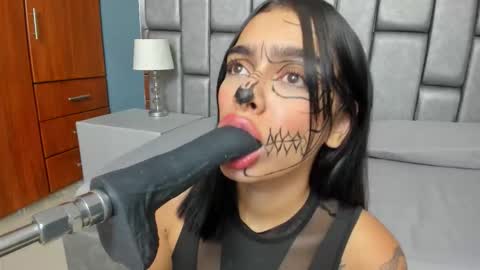 Snapshot of ashleyjonnees chatting on October 19, 2025, 4:57 am ASHLEY My schedule 600 - 1400 GMT -5 online show from October 19, 2025, 4:57 am