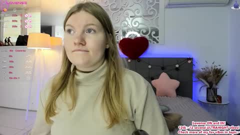 Snapshot of ashleyjonse chatting on November 3, 2025, 5:52 am AshleyJonse online show from November 3, 2025, 5:52 am