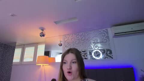 AshleyJonse online show from March 17, 2026, 6:28 am