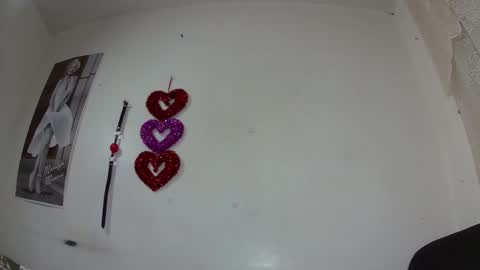 Snapshot of ashleyreyes_ chatting on January 14, 2026, 2:33 pm Ashley online show from January 14, 2026, 2:33 pm