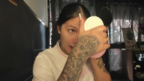 Snapshot of ashleytravis_ chatting on July 8, 2026, 12:42 pm online show from July 8, 2026, 12:42 pm