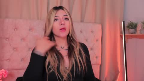 Snapshot of ashleyvalirya chatting on January 13, 2025, 3:45 am Ashley Lauren online show from January 13, 2025, 3:45 am