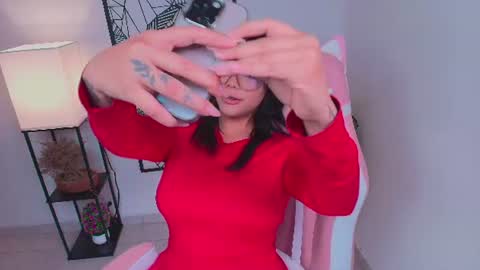 Ashleyy18   online show from June 20, 2026, 7:05 pm