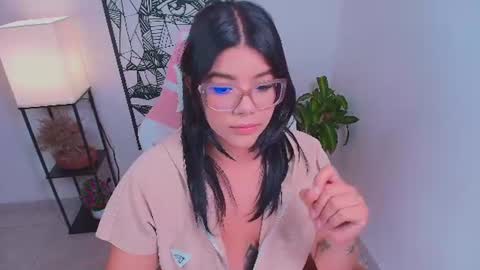 Ashleyy18   online show from June 26, 2026, 6:12 pm