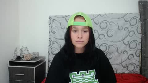 Snapshot of ashly_93 chatting on January 14, 2025, 2:29 am engel online show from January 14, 2025, 2:29 am