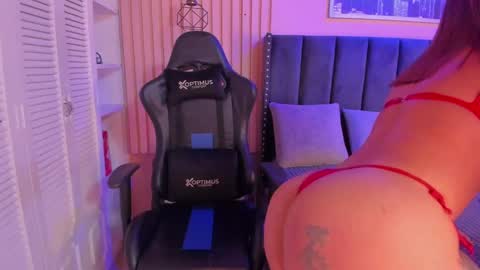 Snapshot of ashlye_miller_ chatting on March 5, 2025, 3:51 am ashlye_miller_ online show from March 5, 2025, 3:51 am