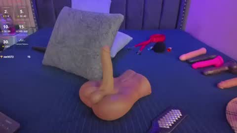 ashlye_miller_ online show from July 16, 2026, 7:31 pm