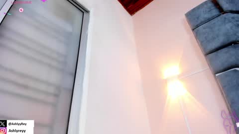 Snapshot of ashlyrey_1 chatting on January 8, 2025, 9:55 pm Ashly online show from January 8, 2025, 9:55 pm