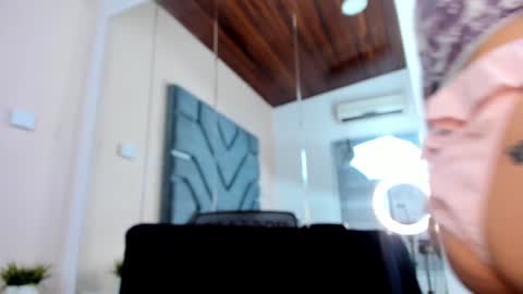 Snapshot of ashlyrey_1 chatting on January 16, 2025, 2:19 am Ashly online show from January 16, 2025, 2:19 am