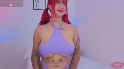 Snapshot of ashlyrey_1 chatting on November 28, 2025, 10:45 pm Ashly online show from November 28, 2025, 10:45 pm