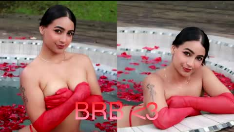 Snapshot of ashlyrouxx chatting on May 15, 2026, 11:23 pm Ashly Rouxx online show from May 15, 2026, 11:23 pm