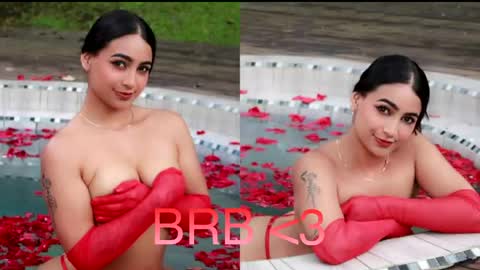 Snapshot of ashlyrouxx chatting on May 16, 2026, 12:29 am Ashly Rouxx online show from May 16, 2026, 12:29 am