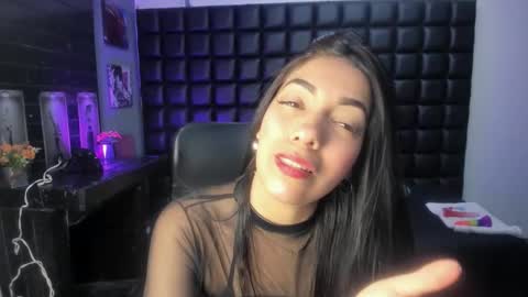 Snapshot of ashlyy_sweet_ chatting on June 3, 2026, 3:17 pm ashlyy sweet online show from June 3, 2026, 3:17 pm