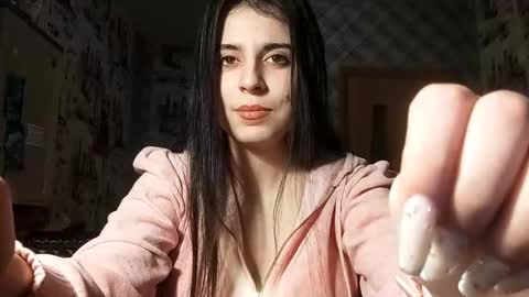 Snapshot of ashtonvisnosky chatting on December 16, 2025, 10:42 am Lina online show from December 16, 2025, 10:42 am