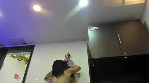 PAO   online show from January 18, 2025, 9:02 pm