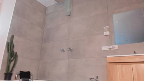 PAO   online show from January 31, 2025, 5:51 am