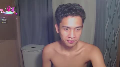 asian_ainsley69 online show from January 18, 2026, 3:49 pm