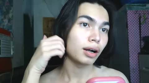 asian_babyboi online show from May 4, 2026, 11:50 am