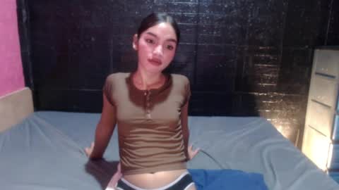 asian_cassy online show from July 24, 2026, 7:50 am