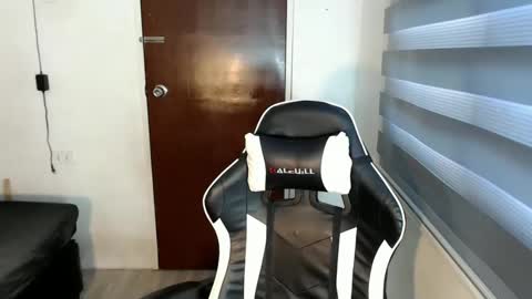 Snapshot of asian_cecilyxx chatting on January 29, 2025, 6:33 am Cecily online show from January 29, 2025, 6:33 am