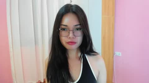 Snapshot of asian_cecilyxx chatting on April 12, 2026, 7:13 am Cecily online show from April 12, 2026, 7:13 am