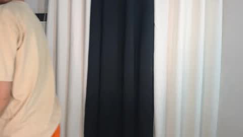 Pat online show from November 12, 2025, 6:19 pm