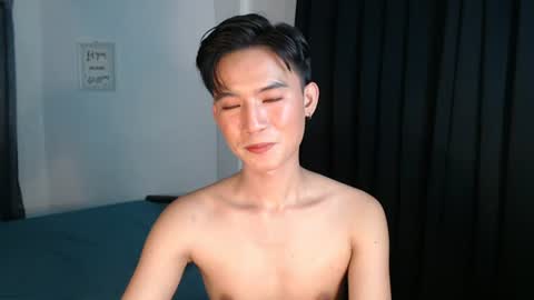 Snapshot of asian_cutiebaexx chatting on July 8, 2026, 6:29 am Pat online show from July 8, 2026, 6:29 am