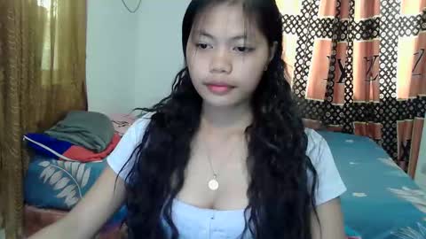 asian_decy online show from September 27, 2025, 3:22 am