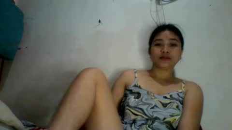 Snapshot of asian_hornypussy chatting on January 22, 2025, 1:42 am asian_hornypussy online show from January 22, 2025, 1:42 am