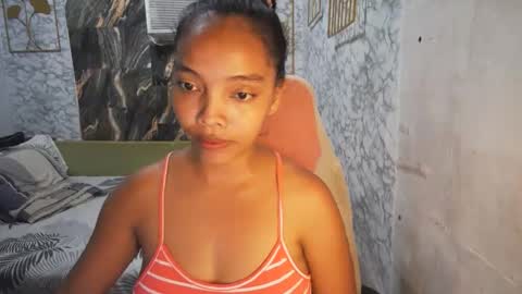 Snapshot of asian_janeth chatting on May 5, 2026, 1:57 am im janeth single mom online show from May 5, 2026, 1:57 am