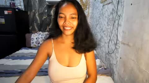 Snapshot of asian_janeth chatting on July 12, 2026, 10:56 pm im janeth single mom online show from July 12, 2026, 10:56 pm
