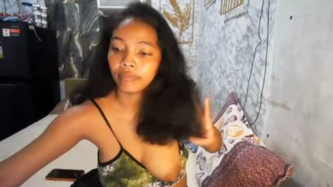 Snapshot of asian_janeth chatting on July 15, 2026, 12:05 am im janeth single mom online show from July 15, 2026, 12:05 am