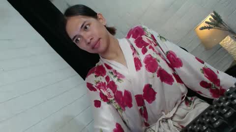 Snapshot of asian_kati chatting on November 8, 2025, 2:12 am theakati online show from November 8, 2025, 2:12 am