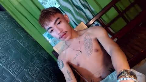 Snapshot of asian_kimxxx chatting on January 4, 2025, 12:05 am don online show from January 4, 2025, 12:05 am