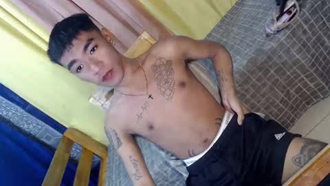 Snapshot of asian_kimxxx chatting on January 31, 2025, 10:42 am don online show from January 31, 2025, 10:42 am