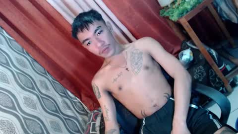 Snapshot of asian_kimxxx chatting on February 2, 2025, 4:48 am don online show from February 2, 2025, 4:48 am