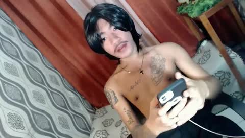 Snapshot of asian_kimxxx chatting on February 10, 2025, 9:36 am don online show from February 10, 2025, 9:36 am