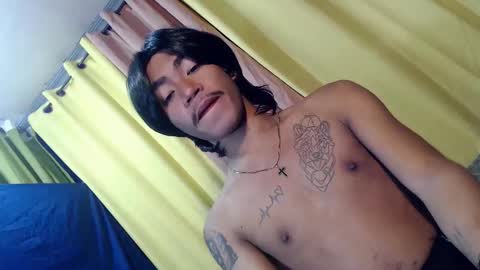 Snapshot of asian_kimxxx chatting on February 18, 2025, 9:43 am don online show from February 18, 2025, 9:43 am