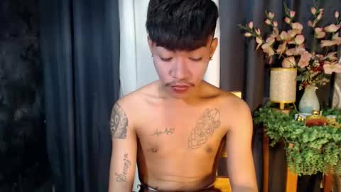 Snapshot of asian_kimxxx chatting on September 14, 2025, 9:58 pm don online show from September 14, 2025, 9:58 pm