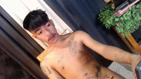 Snapshot of asian_kimxxx chatting on September 25, 2025, 12:25 am don online show from September 25, 2025, 12:25 am
