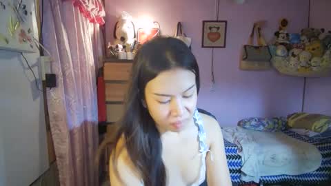 asian_llory online show from March 13, 2026, 12:17 am